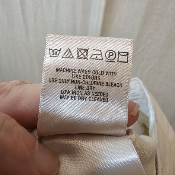 Elevenses Shorts Anthropologie 4 Catalonia Lace Floral Textured Button Side - Picture 15 of 16